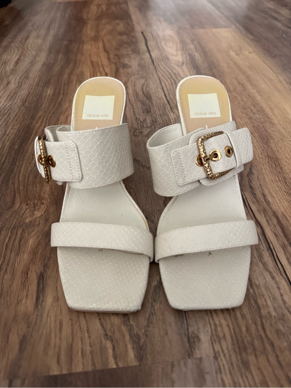 Dolce Vita Women's Cream Double-Strap Buckle Slide Sandals